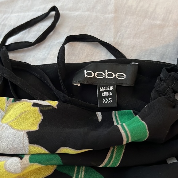 Cute Bebe one shoulder summer top - Picture 3 of 4
